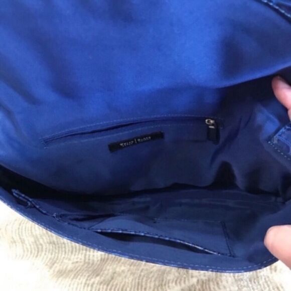 WHITE HOUSE BLACK MARKET Envelope Bag Blue EUC - Picture 4 of 7